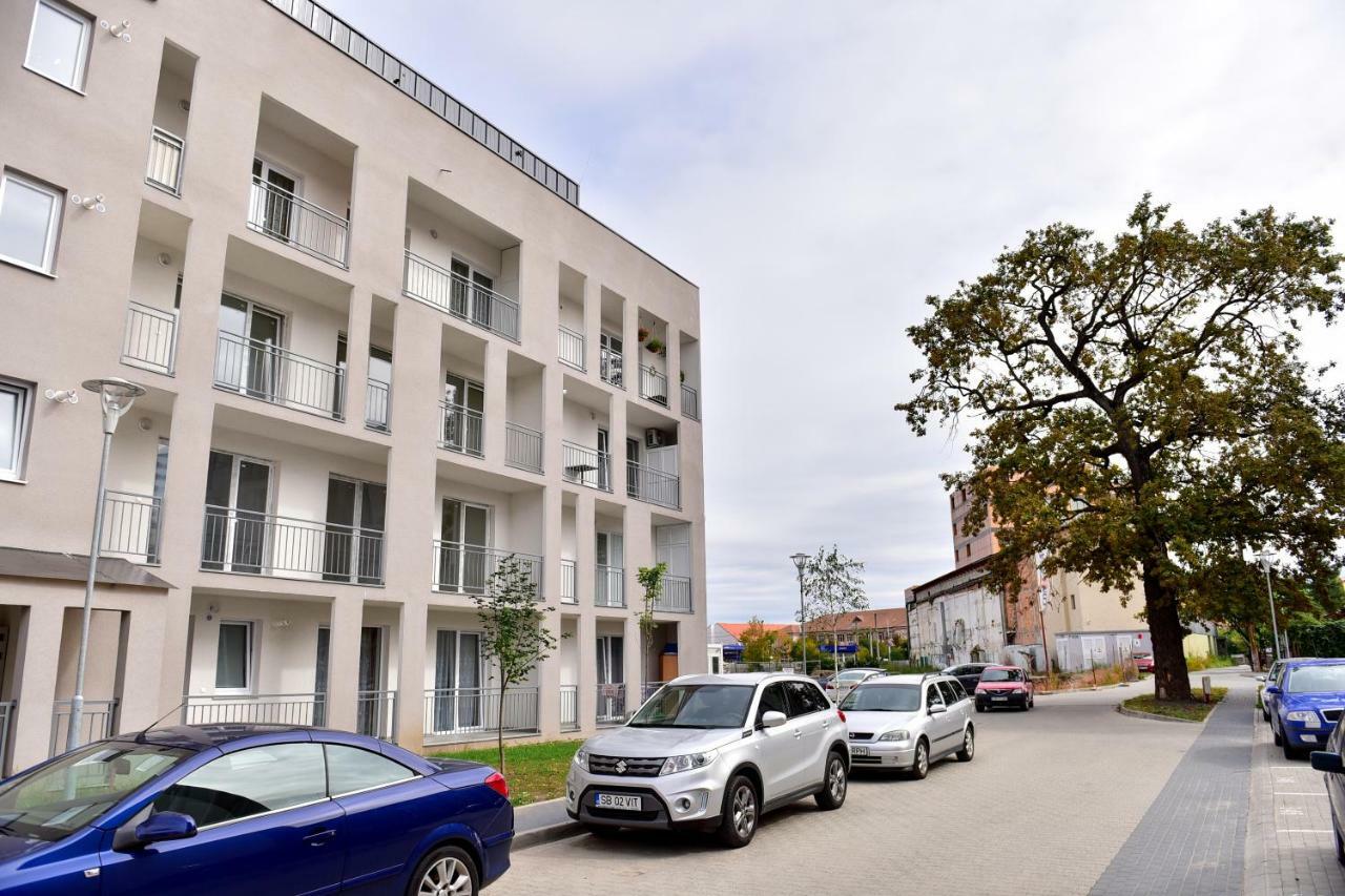 City Residence Sibiu Bagian luar foto